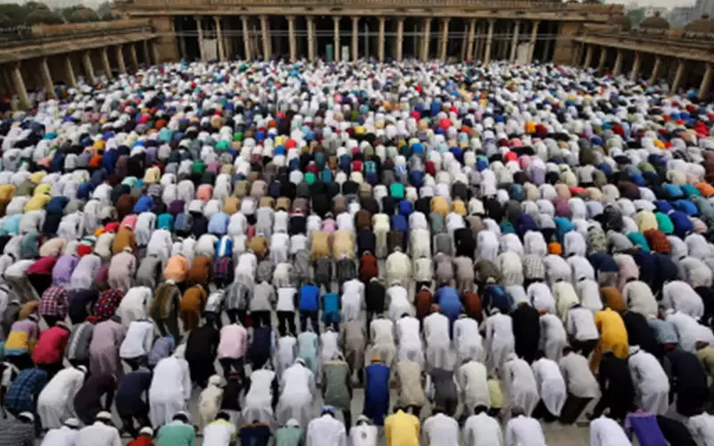 موعد صلاة عيد الفطر 1444 في السعودية “مكة” توقيت الصلاة باكرًا