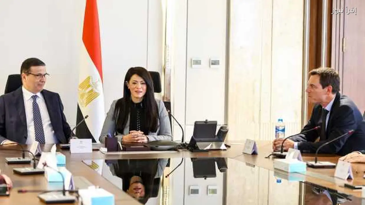 المشاط توقع مذكرة تعاون مع شنايدر إلكتريك لتعزيز الأمن الغذائي