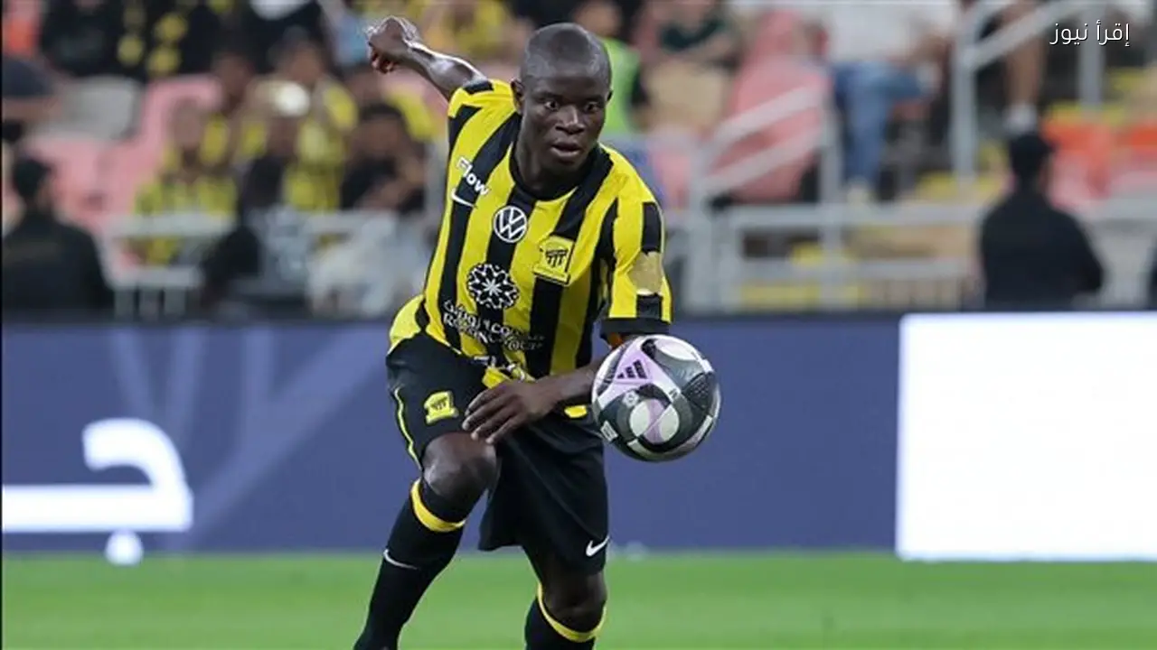 كانتي يقود الاتحاد للفوز على الأخدود بثنائية في الدوري السعودي