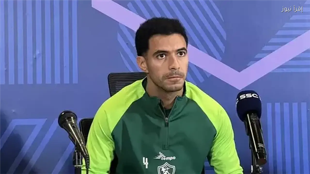 لاعبو الزمالك يحتفلون بعيد ميلاد عمر جابر بفرحة وود