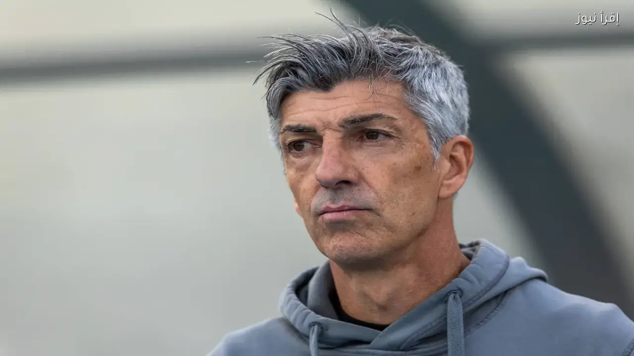 مدرب الشباب يناقش صفقة مبادلة كاراسكو بديابي