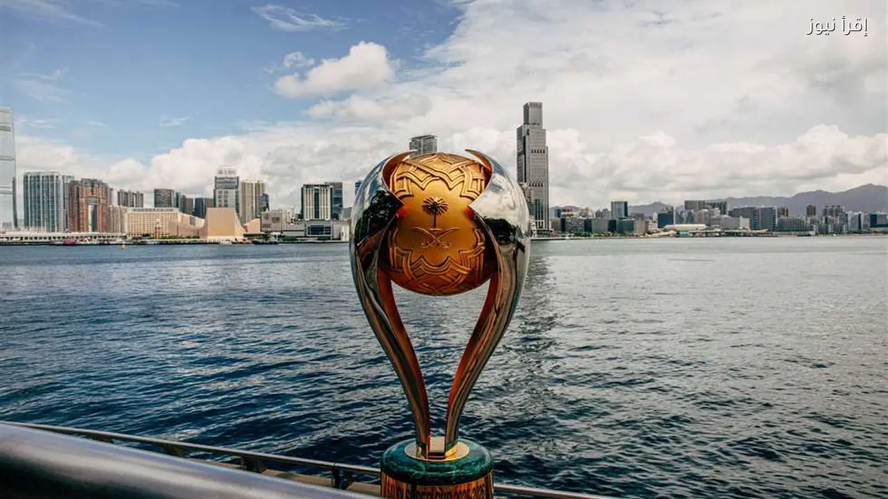 عرضان خليجيان لاستضافة كأس السوبر السعودي في منافسة قوية